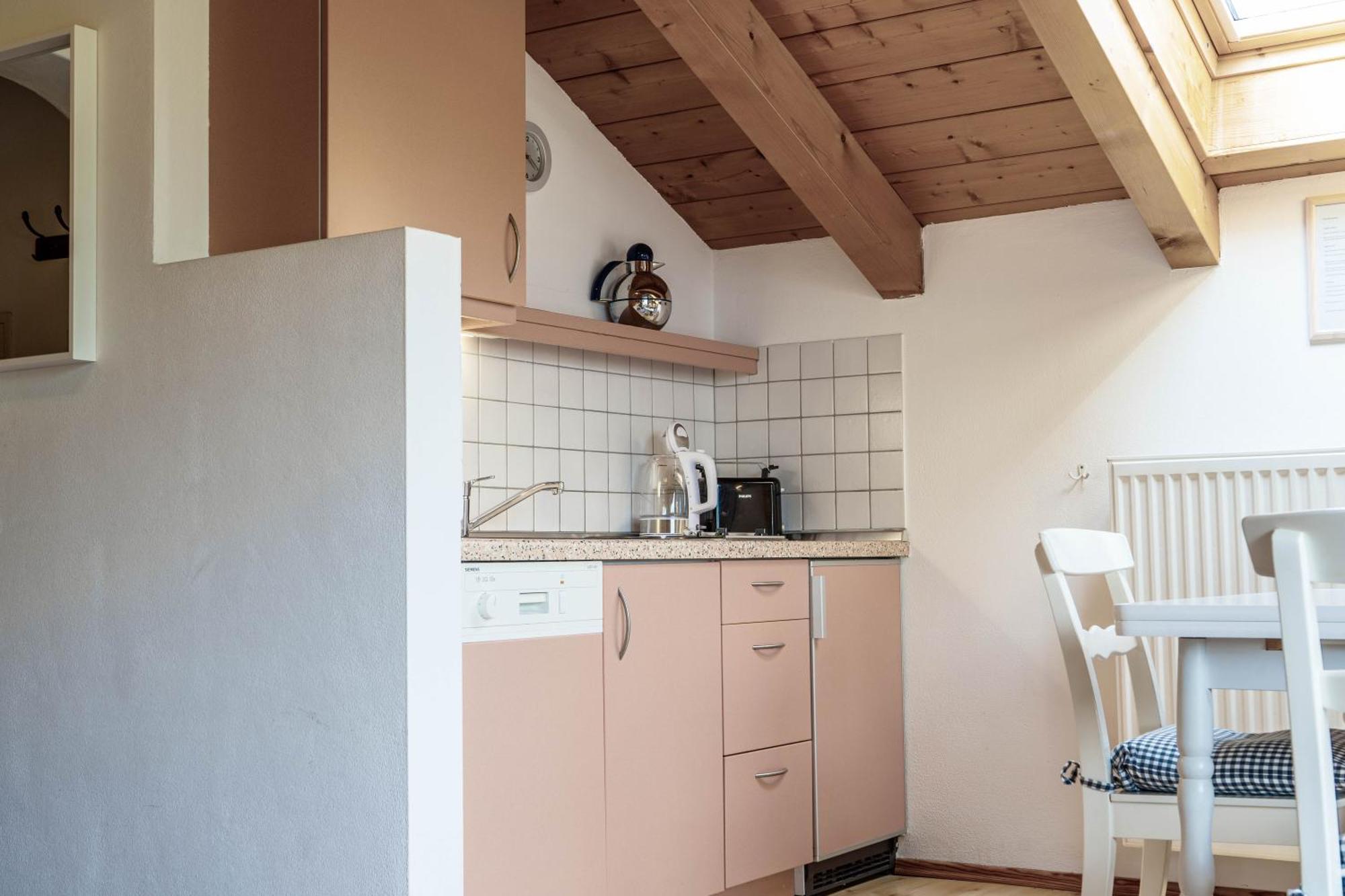 Gaestehaus Quirin Гармиш-Партенкирхен Екстериор снимка